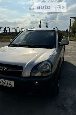 Позашляховик / Кросовер Hyundai Tucson 2009 в Бучі