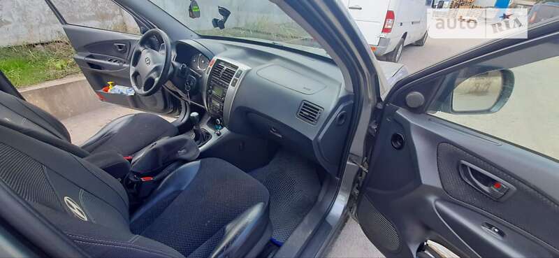 Позашляховик / Кросовер Hyundai Tucson 2012 в Кривому Розі