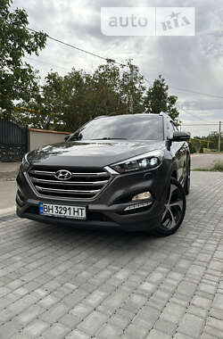 Позашляховик / Кросовер Hyundai Tucson 2017 в Одесі