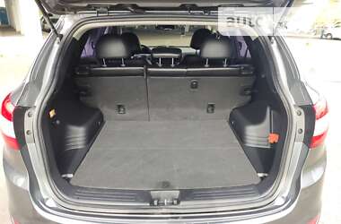 Внедорожник / Кроссовер Hyundai Tucson 2014 в 