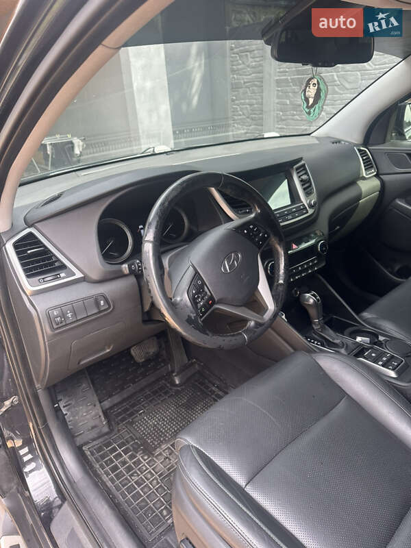 Позашляховик / Кросовер Hyundai Tucson 2017 в Добропіллі