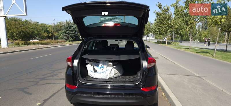 Внедорожник / Кроссовер Hyundai Tucson 2016 в Днепре фото 12 Внедорожник / Кроссовер Hyundai Tucson 2016 в Днепре