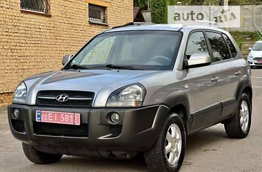 Позашляховик / Кросовер Hyundai Tucson 2005 в Рівному