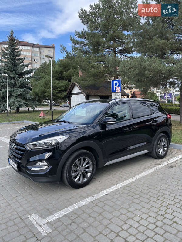 Позашляховик / Кросовер Hyundai Tucson 2017 в Івано-Франківську