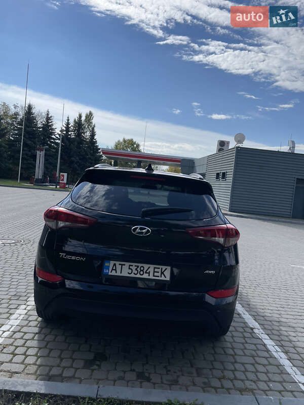 Позашляховик / Кросовер Hyundai Tucson 2017 в Івано-Франківську