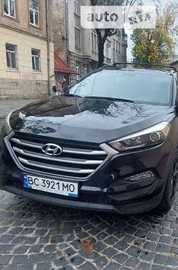 Позашляховик / Кросовер Hyundai Tucson 2017 в Львові