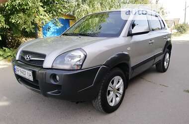 Внедорожник / Кроссовер Hyundai Tucson 2009 в Запорожье