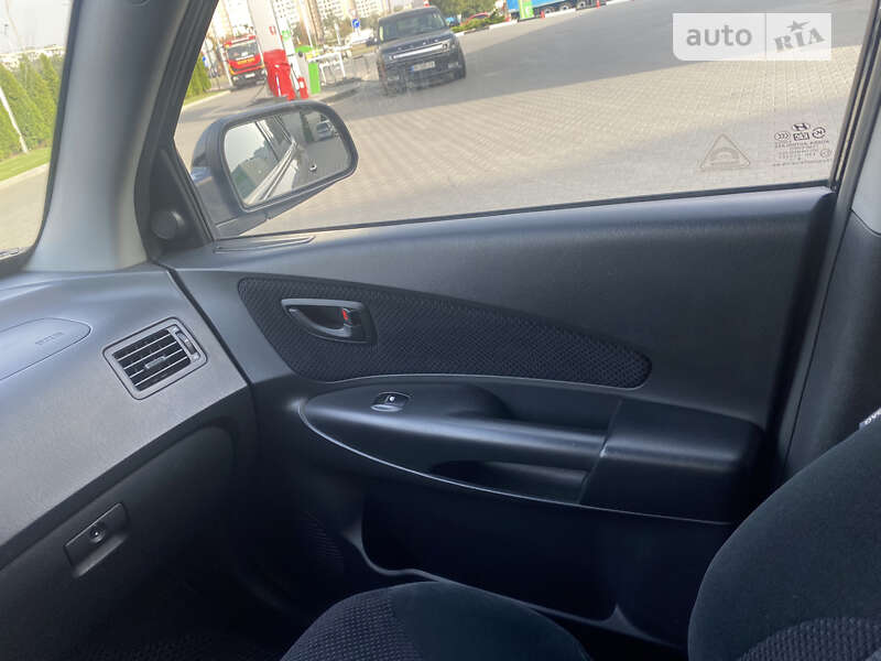 Внедорожник / Кроссовер Hyundai Tucson 2006 в Корсуне-Шевченковском