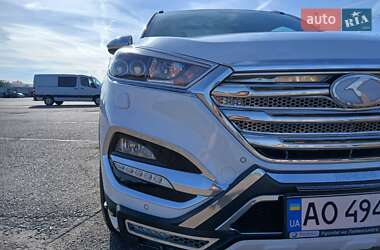 Внедорожник / Кроссовер Hyundai Tucson 2016 в Ужгороде