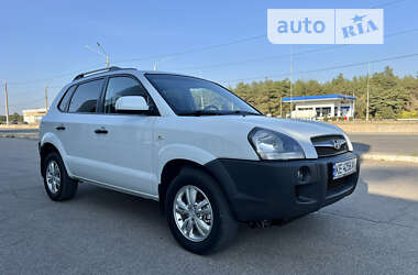 Внедорожник / Кроссовер Hyundai Tucson 2011 в Каменском