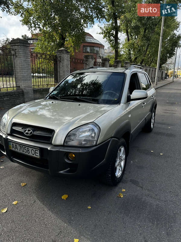 Внедорожник / Кроссовер Hyundai Tucson 2006 в Киеве