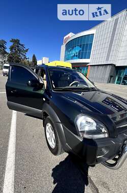 Позашляховик / Кросовер Hyundai Tucson 2009 в Чернігові