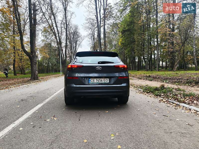Позашляховик / Кросовер Hyundai Tucson 2018 в Чернівцях