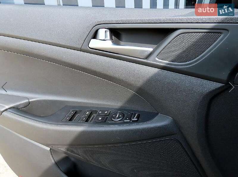 Внедорожник / Кроссовер Hyundai Tucson 2018 в Одессе