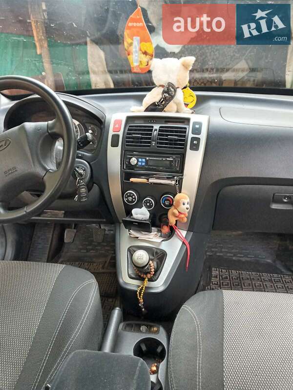 Внедорожник / Кроссовер Hyundai Tucson 2007 в Изюме