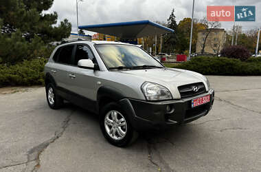 Позашляховик / Кросовер Hyundai Tucson 2007 в Полтаві