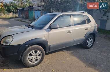 Внедорожник / Кроссовер Hyundai Tucson 2007 в 