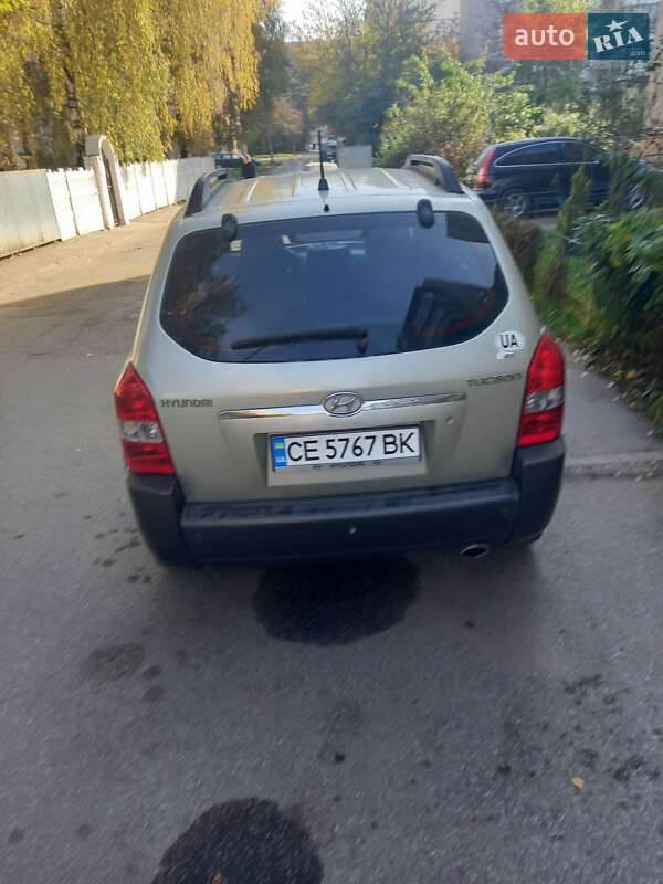 Позашляховик / Кросовер Hyundai Tucson 2007 в Чернівцях фото 4 Позашляховик / Кросовер Hyundai Tucson 2007 в Чернівцях