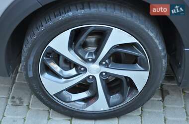 Внедорожник / Кроссовер Hyundai Tucson 2017 в 