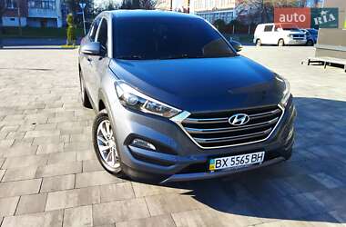 Внедорожник / Кроссовер Hyundai Tucson 2016 в Староконстантинове