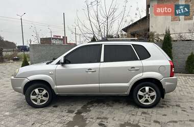 Внедорожник / Кроссовер Hyundai Tucson 2005 в 