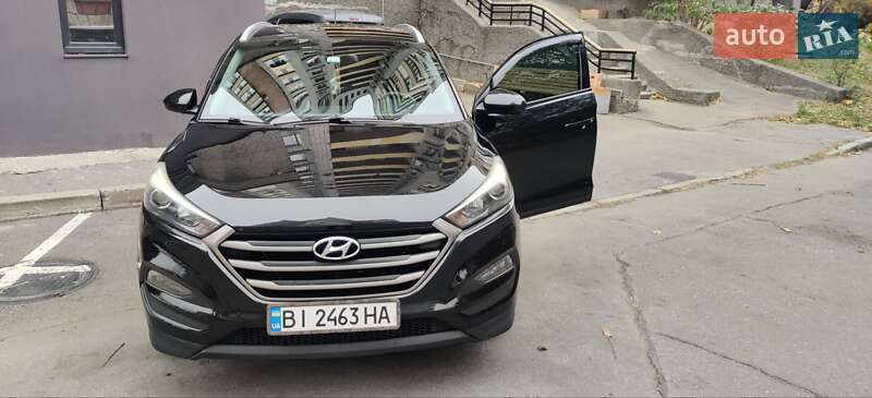 Внедорожник / Кроссовер Hyundai Tucson 2015 в Кременчуге