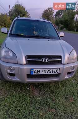 Внедорожник / Кроссовер Hyundai Tucson 2007 в 