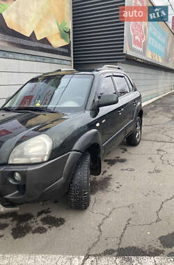 Внедорожник / Кроссовер Hyundai Tucson 2005 в Харькове