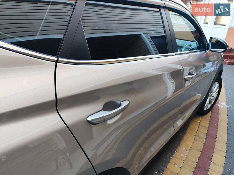 Внедорожник / Кроссовер Hyundai Tucson 2019 в Киеве