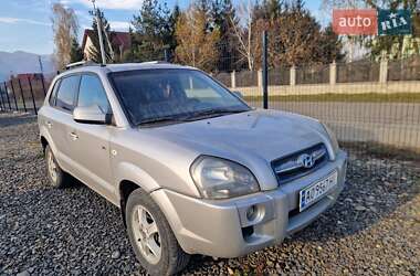 Позашляховик / Кросовер Hyundai Tucson 2004 в Хусті