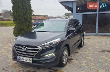 Позашляховик / Кросовер Hyundai Tucson 2015 в Львові