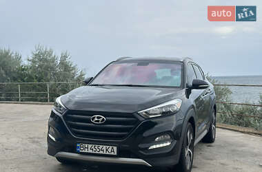 Позашляховик / Кросовер Hyundai Tucson 2017 в Одесі