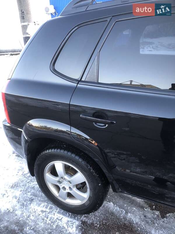 Внедорожник / Кроссовер Hyundai Tucson 2007 в Житомире