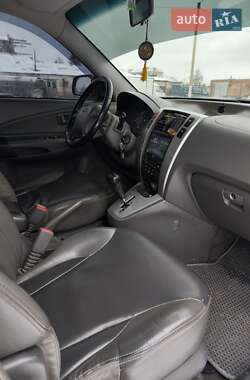 Внедорожник / Кроссовер Hyundai Tucson 2006 в Ромнах