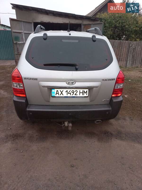 Позашляховик / Кросовер Hyundai Tucson 2008 в Краснограді