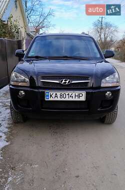 Внедорожник / Кроссовер Hyundai Tucson 2009 в 