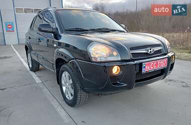 Позашляховик / Кросовер Hyundai Tucson 2009 в Косові