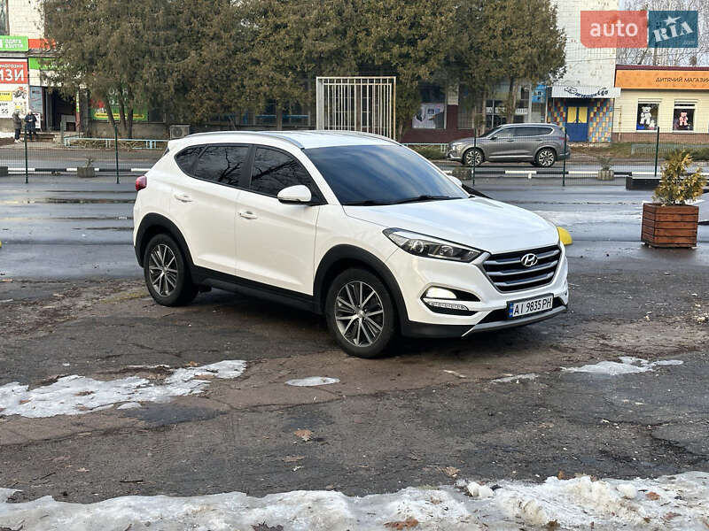 Позашляховик / Кросовер Hyundai Tucson 2016 в Чернігові