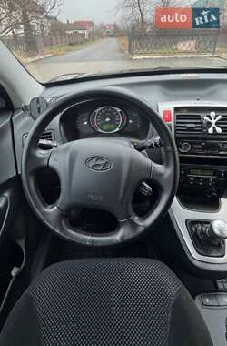 Позашляховик / Кросовер Hyundai Tucson 2009 в Вараші