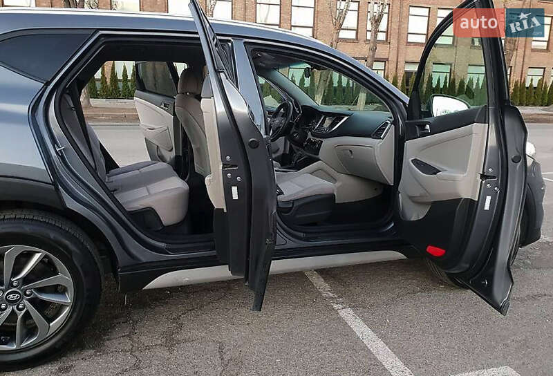 Позашляховик / Кросовер Hyundai Tucson 2018 в Києві