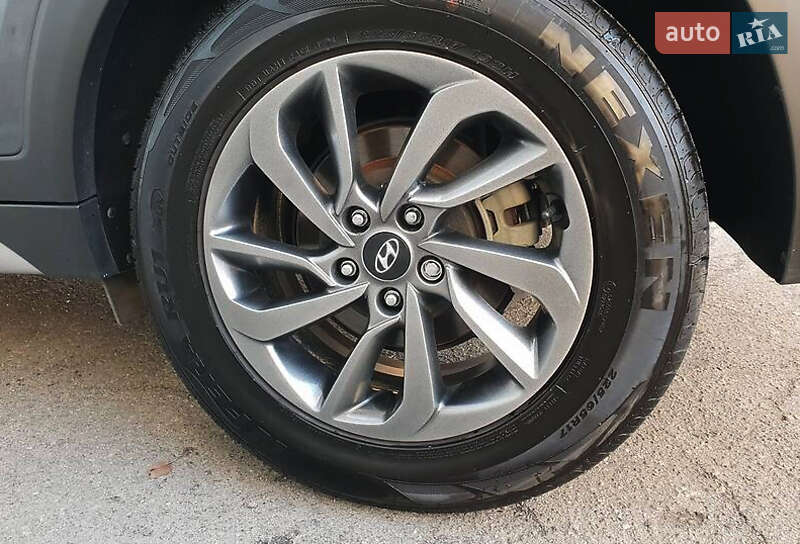 Позашляховик / Кросовер Hyundai Tucson 2018 в Києві