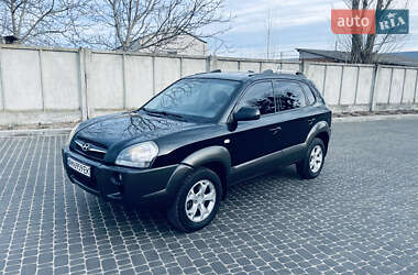 Позашляховик / Кросовер Hyundai Tucson 2009 в Житомирі