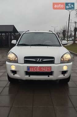 Позашляховик / Кросовер Hyundai Tucson 2009 в Луцьку