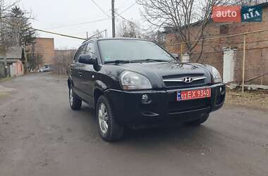 Позашляховик / Кросовер Hyundai Tucson 2009 в Конотопі