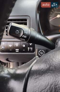 Внедорожник / Кроссовер Hyundai Tucson 2008 в 