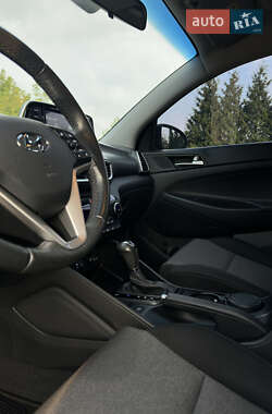 Внедорожник / Кроссовер Hyundai Tucson 2019 в 