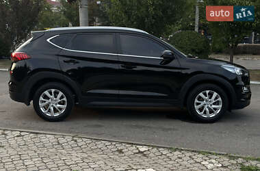 Внедорожник / Кроссовер Hyundai Tucson 2019 в 