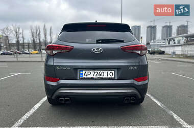 Внедорожник / Кроссовер Hyundai Tucson 2017 в 