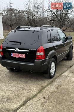 Внедорожник / Кроссовер Hyundai Tucson 2006 в Змиеве