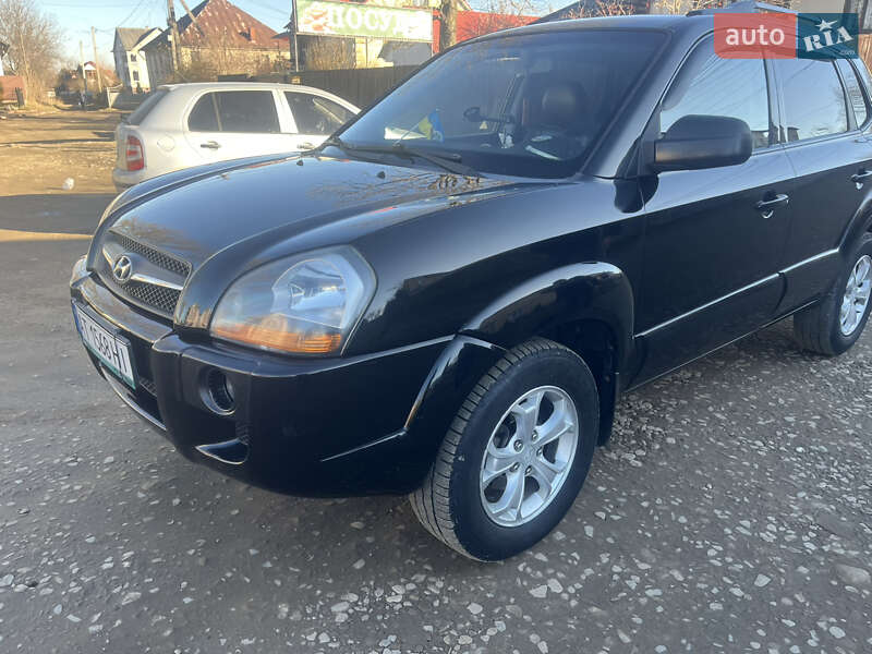 Позашляховик / Кросовер Hyundai Tucson 2009 в Івано-Франківську